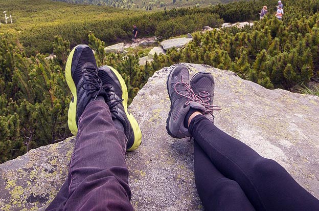 Lifetime-Workout-feet